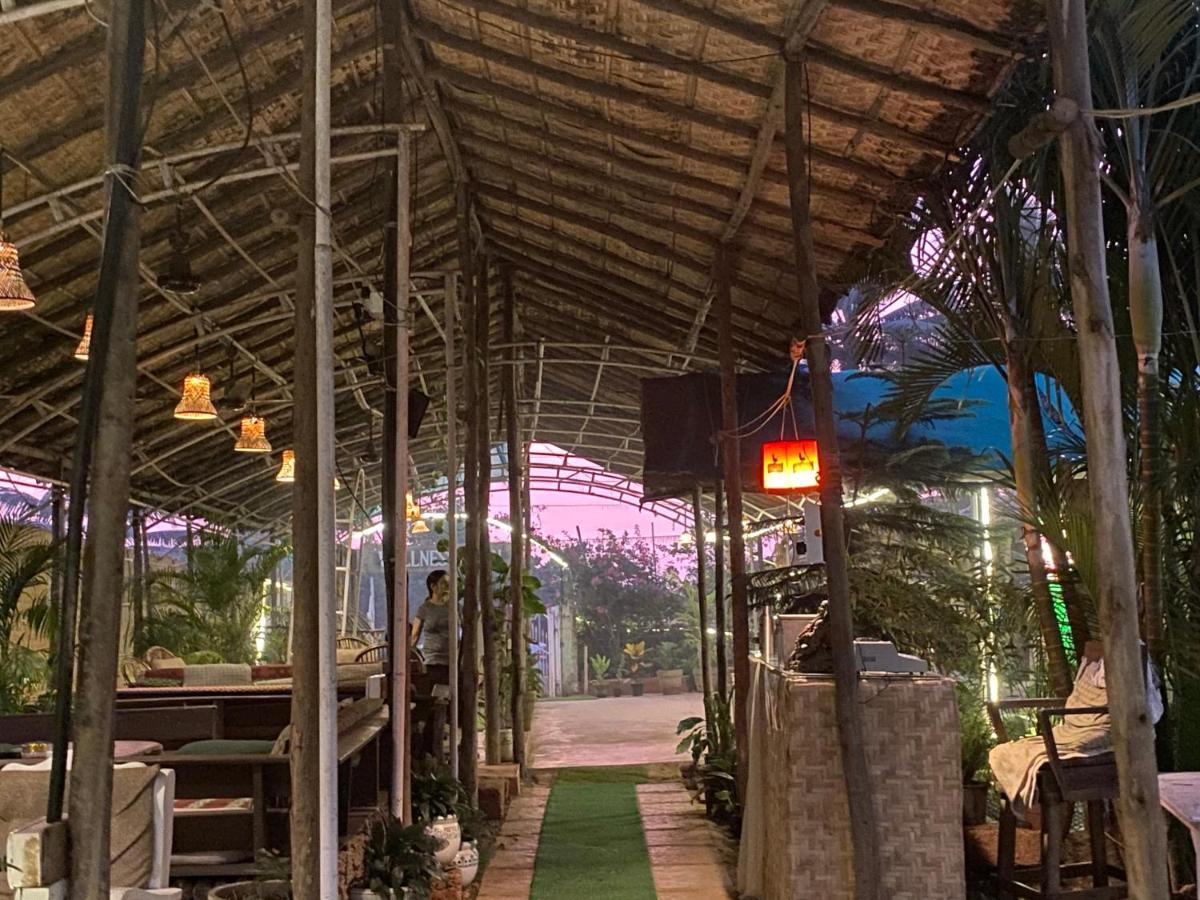Wellness Inn Mandrem Ngoại thất bức ảnh