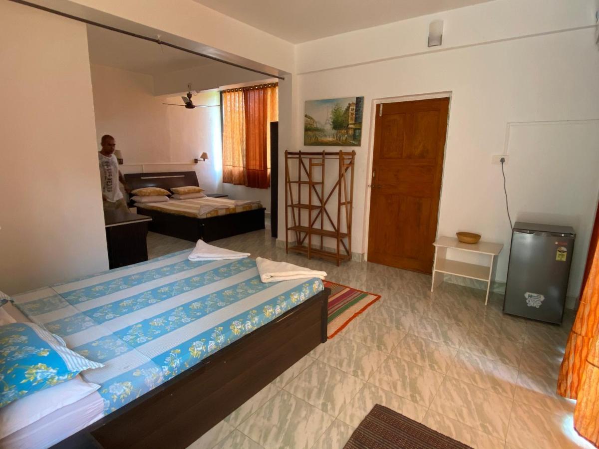 Wellness Inn Mandrem Ngoại thất bức ảnh