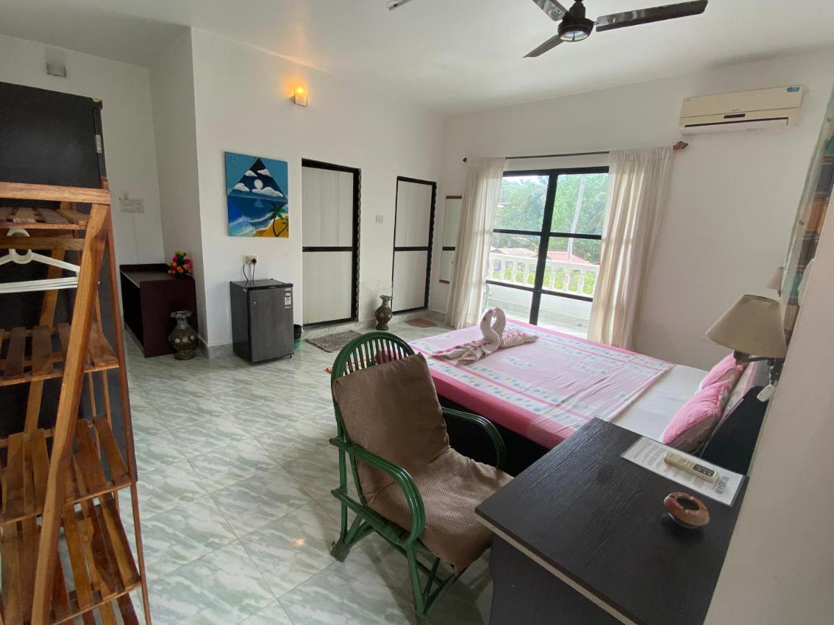 Wellness Inn Mandrem Ngoại thất bức ảnh