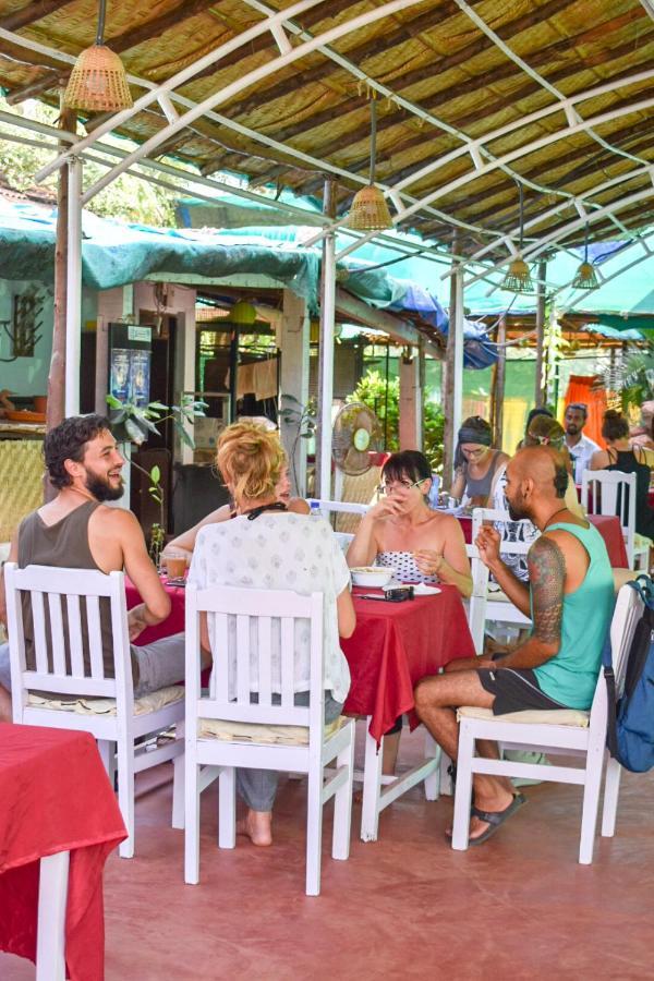 Wellness Inn Mandrem Ngoại thất bức ảnh